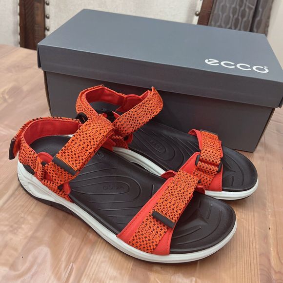 Ecco Men\'s X-Trinsic M 3S Water Sandal Fire Size 7-7.5 EU41 NIB